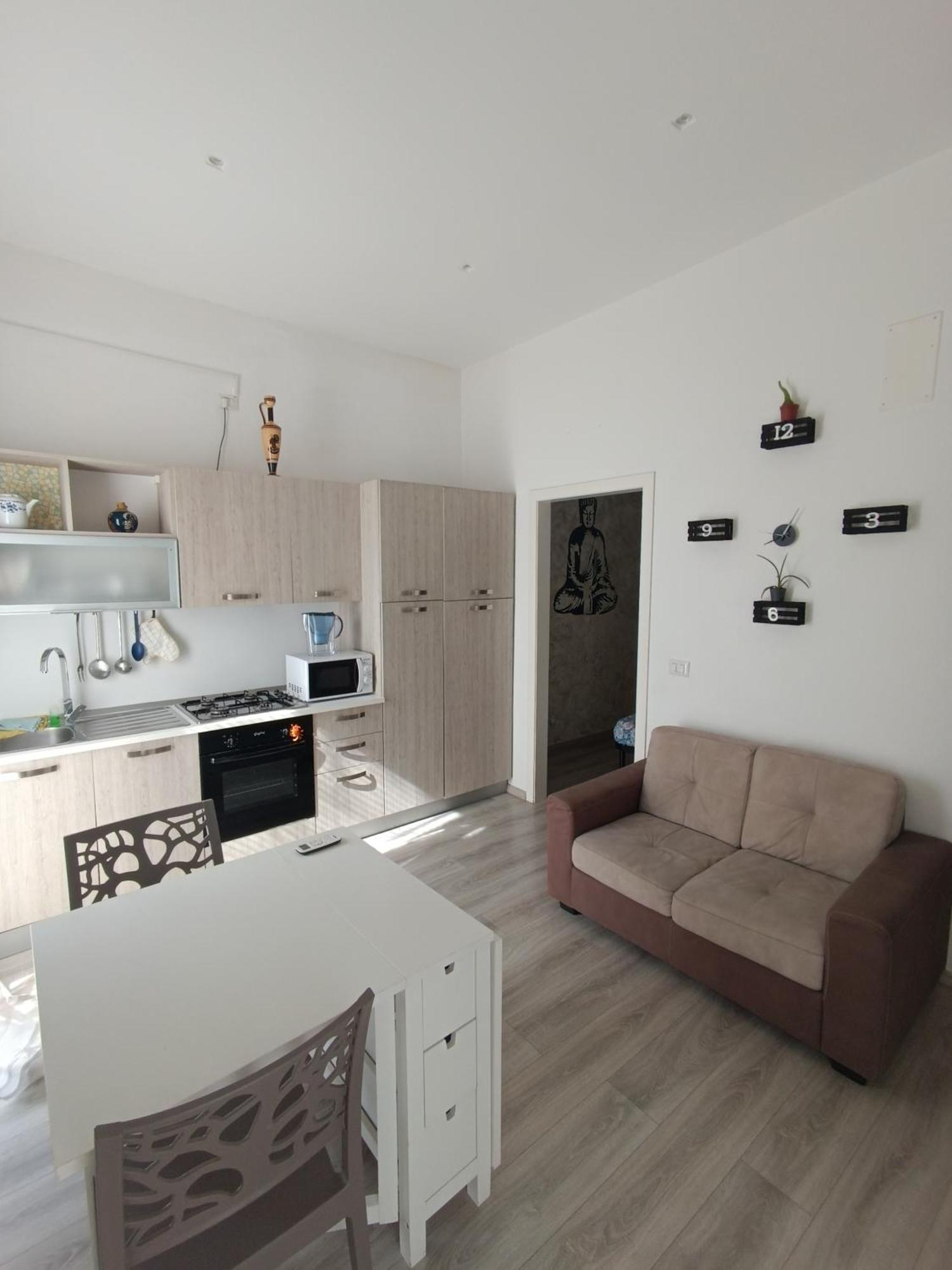Angolo Di Liberta Apartment Bari Exterior photo